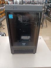 PCケース|Thermaltake