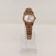 クォーツ|TSUMORI CHISATO