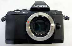ミラーレス一眼|OLYMPUS