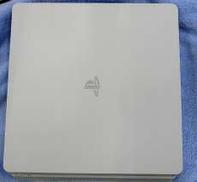PS4（CUH-2100A）|SONY