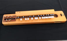 エレキ大正琴|SUZUKI