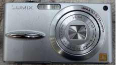 （ジャンク）　コンパクトデジタルカメラ|PANASONIC