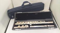 フルート|TREVOR JAMES