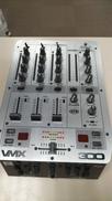 DJミキサー|BEHRINGER