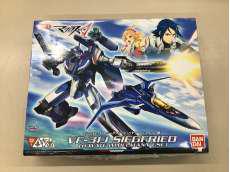1/72 VF-31J ジークフリード(ハヤテ・インメルマン|BANDAI