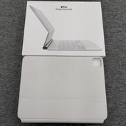 MAGIC KEYBOARD|APPLE