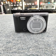 デジタルカメラ|CASIO