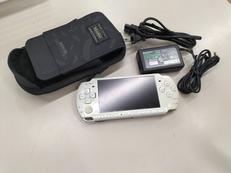 CRISIS CORE　PORTERケース付属！|SONY