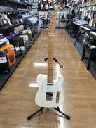 クリス・フレミング（Chris Fleming）がデザイン！|FENDER MEXICO