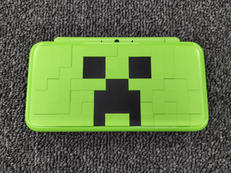 希少なマイクラ仕様の2DS LL！|NINTENDO / 任天堂