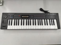 シンセサイザー|ROLAND