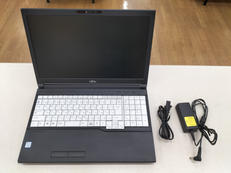 ※バッテリー49％　ノートパソコン|FUJITSU