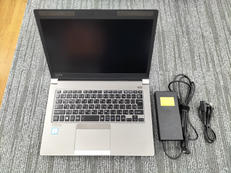 ※底面一部カバー欠品　ノートパソコン|TOSHIBA