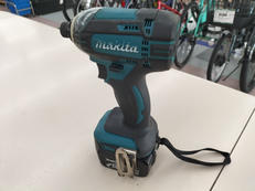 充電式インパクトドライバー|MAKITA