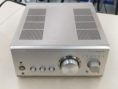 プリメインアンプ|VICTOR