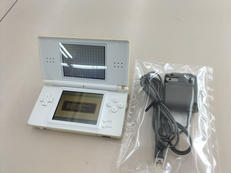 ニンテンドウｰDS LITE|任天堂
