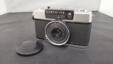 ハーフサイズカメラ|OLYMPUS