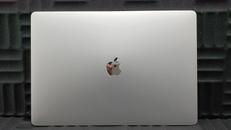 MAC BOOK PRO|APPLE