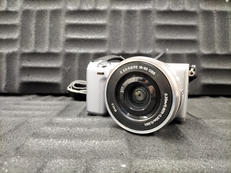 ミラーレス一眼|SONY