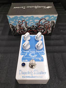 エフェクター|EARTH QUAKER DEVICES