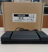 3ペダル式フットスイッチ|TASCAM