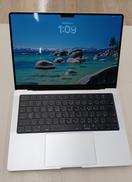MAC BOOK PRO|APPLE