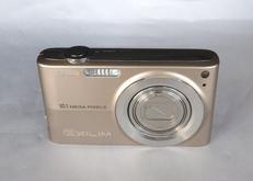 デジタルカメラ|CASIO