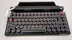 BLUETOOTH キーボード|QWERKYTOY