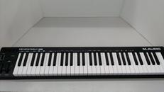 MIDIキーボード|M-AUDIO