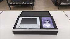 美空ひばり デジタルフォトスタンド|NIPPON COLUMBIA