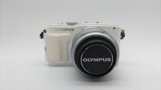 ミラーレス一眼カメラ|OLYMPUS