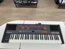 シンセサイザー|ROLAND