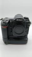 デジタル一眼レフボディ|NIKON