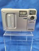 デジカメ|FUJIFILM