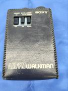 AM/FM WALKMAN|SONY
