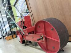 種まき機 ごんべい|向井工業