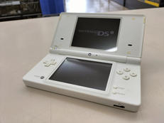 ニンテンドーDSI|NINTENDO / 任天堂