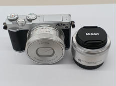 ミラーレス一眼|NIKON