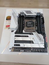 マザーボード|ASUS