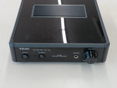 プリメインアンプ|TEAC