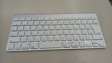 MAGIC KEYBOARD|APPLE