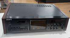 ステレオカセットデッキ|SONY