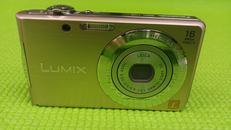 デジタルカメラ|PANASONIC