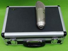 コンデンサーマイク|BEHRINGER