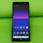 スマートフォン|SONY/AU