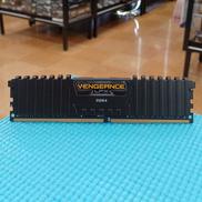 PCメモリ|CORSAIR