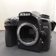 デジタル一眼レフボディ|NIKON