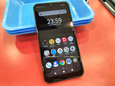 ARROWS WE|FUJITSU/SOFTBANK