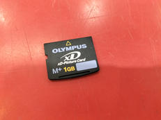 XDピクチャーカード 1GB|OLYMPUS