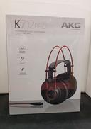 ヘッドホン|AKG